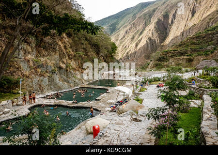 Visita di hot springs vicino al nostro campeggio Foto Stock