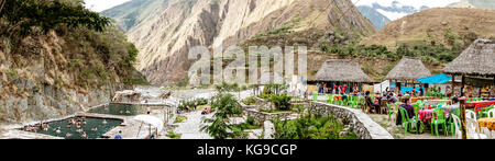 Visita di hot springs vicino al nostro campeggio Foto Stock