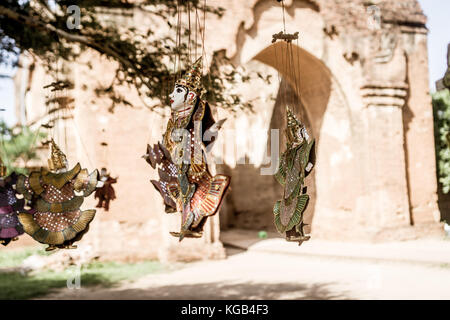 Bagan, Myanmar pagode (templi) - Marionette Foto Stock