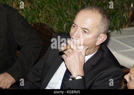 Parigi, Francia. 6 novembre 2017. Philippe Claudel partecipa al Prix Goncourt al ristorante Drouan il 6 novembre 2017 a Parigi, Francia. Crediti: Bernard Menigault/Alamy Live News Foto Stock