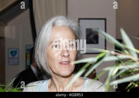 Parigi, Francia. 6 novembre 2017. Tatiana de Rosnay partecipa al Prix Goncourt al ristorante Drouan il 6 novembre 2017 a Parigi, in Francia. Crediti: Bernard Menigault/Alamy Live News Foto Stock