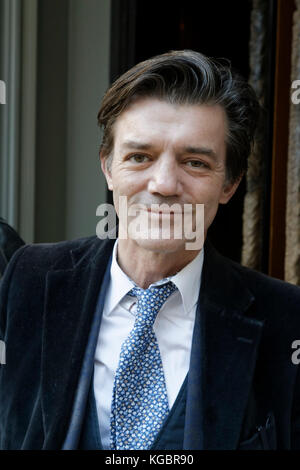 Parigi, Francia. 6 novembre 2017. Wilfried Lecarpentier-Monville partecipa al Prix Goncourt al ristorante Drouan il 6 novembre 2017 a Parigi, in Francia. Crediti: Bernard Menigault/Alamy Live News Foto Stock