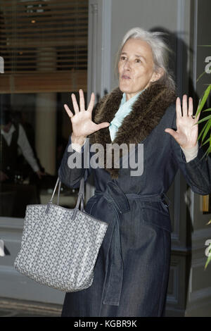 Parigi, Francia. 6 novembre 2017. Tatiana de Rosnay partecipa al Prix Goncourt al ristorante Drouan il 6 novembre 2017 a Parigi, in Francia. Crediti: Bernard Menigault/Alamy Live News Foto Stock