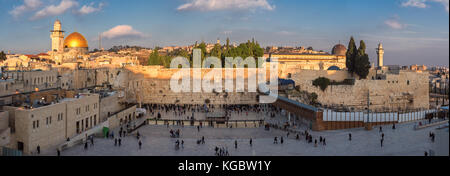 Panorama del Muro occidentale di Gerusalemme la città vecchia, Israele. Foto Stock