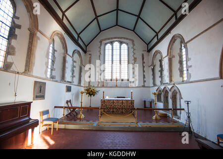 Brookland Church e campanile separato nel Kent, non troppo lontano da Rye nell'East Sussex. Nella chiesa c'è un fonte molto antico e un dipinto di un omicidio. Foto Stock