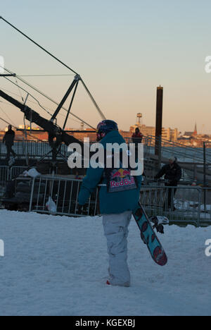 Scene della Red Bull Snowscrapers snowboard evento nella città di New York (febbraio 2009). Foto Stock