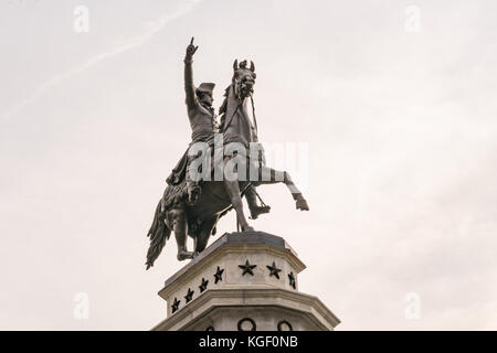 Richmond, Virginia - marzo 25: George Washington Monument sulla piazza del Campidoglio presso la capitale dello stato della Virginia il 25 marzo 2017 a Richmond, Virginia Foto Stock