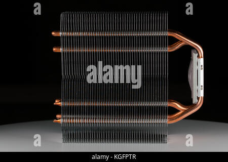 Moderno processore del computer o dello scambiatore di calore del radiatore o il dissipatore di calore Foto Stock