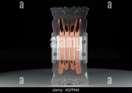 Moderno processore del computer o dello scambiatore di calore del radiatore o il dissipatore di calore Foto Stock