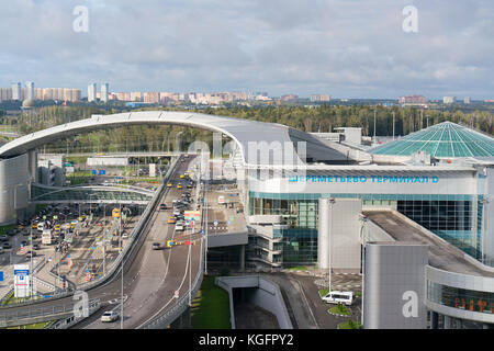 Mosca, l'aeroporto di Sheremetyevo, Russia - 24 Settembre 2016: il terminale D di international airport è stato costruito in 2009 Foto Stock