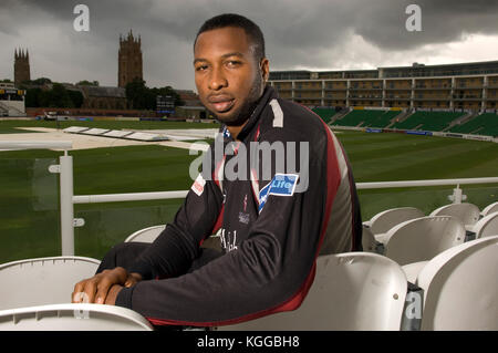 Cricketer keiron pollard at somerset ccc, taunton. 8/7/11 Foto Stock