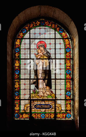 Finestra di vetro colorato nella cattedrale di Nostra Signora della Misericordia, la serena, regione di Coquimbo, in Cile Foto Stock