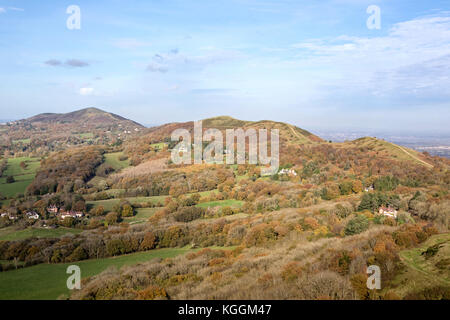 Autunno su Malvern Hills guardando a nord dalla British Camp, Herefordshire, England Regno Unito Foto Stock