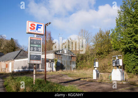 Chiuso la stazione di benzina. Inghilterra, Regno Unito Foto Stock