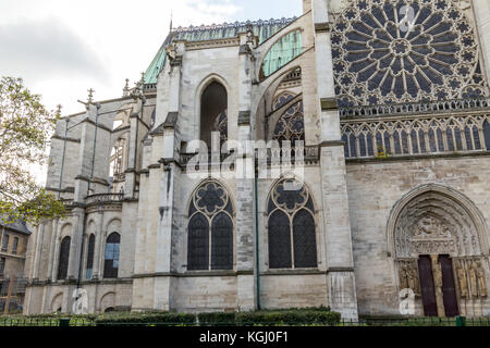 Esterno della Basilica di Saint Denis (Basilique Saint-Denis) Parigi, Francia. Foto Stock