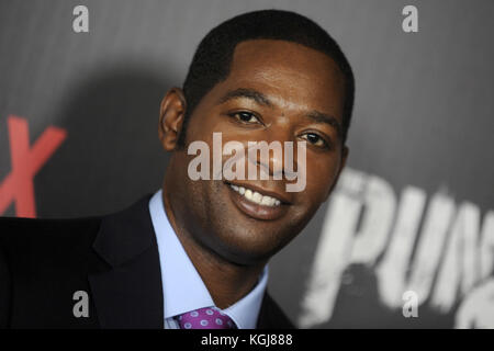 La città di new york. 6 nov, 2017. royce johnson assiste il netfilx gravi TV premiere di " The Punisher' a AMC Loews il 6 novembre 2017 in New York City. | verwendung weltweit credito: dpa/alamy live news Foto Stock