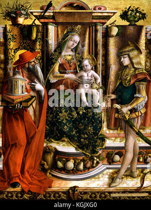 La Madonna della Rondine (la Madonna della Rondine) 1490 Carlo Crivelli, 1430/5 - 1494, Rinascimento italiano, pittore del partito conservatore tardo gotico sensibilità decorativa, Italia. Foto Stock