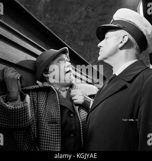 Barnacle Bill (1957) , Alec Guinness Foto Stock