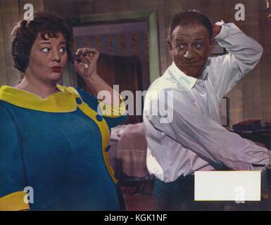 Portare su Cabby (1963) , Sid James , Hattie Jacques Foto Stock