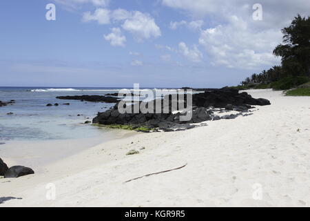 Esperienza sulla spiaggia pubblica di Pomponette Foto Stock