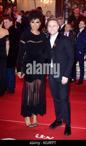 Jennifer Hudson e Olly Murs partecipano al Gala ITV che si tiene al London Palladium. Data immagine: Giovedì 9 novembre 2017. Guarda la storia di PA SHOWBIZ ITV. Il credito fotografico dovrebbe essere: Ian West/PA Wire. Foto Stock