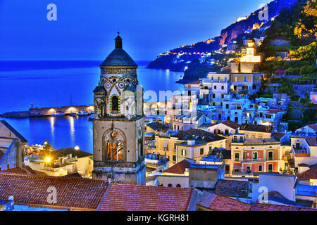 Amalfi in provincia di Salerno, Campania, Italia Foto Stock