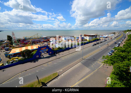 Adventure Island, Southend on Sea Seafront, Essex. Divertimenti e giostre della zona fieristica sulla Western Esplanade. Costa estuaria del Tamigi Foto Stock