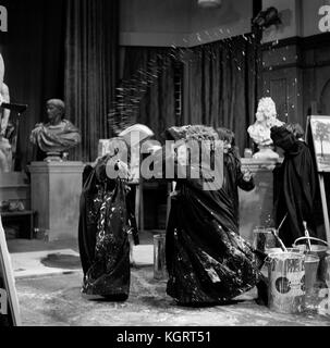 Un inferno di St Trinian's (1960) Foto Stock