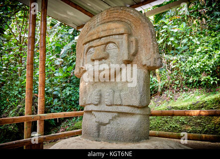 Bosque de estatuas nel parco archeologico Parque Arqueologico de san agustin , Colombia, Sud America Foto Stock