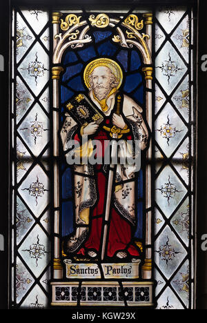 San Paolo in vetro colorato, St. Margaret's Church, Scott Acton, Shropshire, Inghilterra, Regno Unito Foto Stock