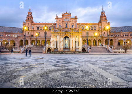 Istituto geografico nazionale palazzo in piazza di spagna, Siviglia, Spagna Foto Stock