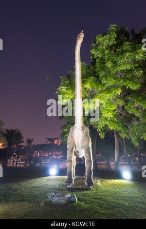 Dubai, Emirati arabi uniti - 28oct2017: dubai Dinosaur Park è un attrazione in zabeel park. Foto Stock