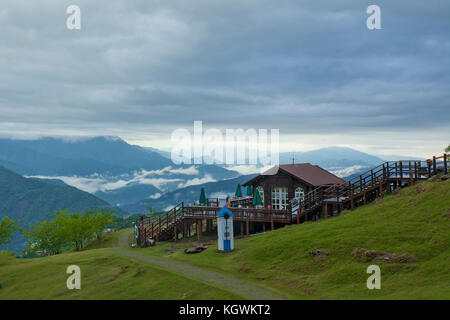 Una buona vista da cingjing farm in taichung Foto Stock