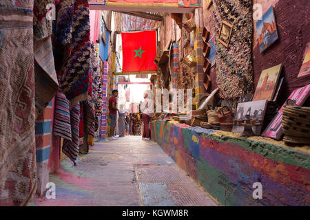 Fez era la capitale del Marocco moderno fino al 1912. La città ha due vecchia medina quarti, il maggiore dei quali è Fes el Bali. Foto Stock