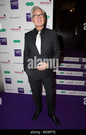 Celebrità in arrivo per lo Specsavers' Specsavers' Specsle Wearer of the Year 2017 con: Martin Kemp Where: London, United Kingdom When: 10 ottobre 2017 Credit: Phil Lewis/WENN.com Foto Stock