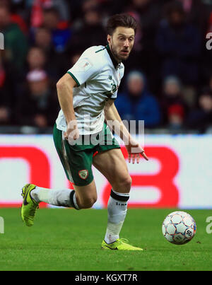 Harry Arter della Repubblica d'Irlanda durante la partita di prima tappa di qualificazione della Coppa del mondo FIFA al Parken Stadium di Copenaghen. PREMERE ASSOCIAZIONE foto. Data foto: Sabato 11 novembre 2017. Vedi la storia della Pennsylvania Soccer Republic. Il credito fotografico dovrebbe essere: Filo Tim Goode/PA. RESTRIZIONI: Solo per uso editoriale, non uso commerciale senza previa autorizzazione. Foto Stock