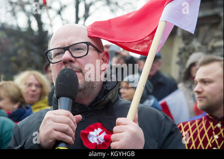 Gdansk, Polonia. Xi Nov, 2017. Pawel Adamowicz, presidente di Danzica, durante l indipendenza nazionale sfilata in polacco giorno dell indipendenza nazionale a Danzica, Polonia. Xi Nov, 2017.. Credito: Wojciech Stróżyk/Alamy Live News Foto Stock