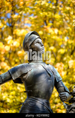 Giovanna d'Arco (Jeanne D'Arc) statua di bronzo, scultura di Paul Dubois, Meridian Hill Park, Columbia Heights, Washington, D.C., Stati Uniti d'America Foto Stock