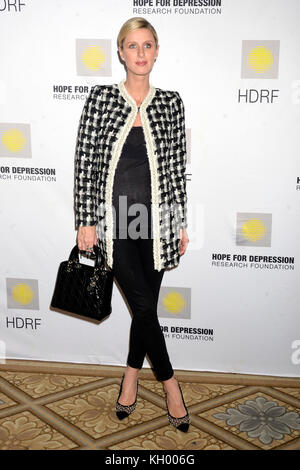 Nicky Hilton Rothschild partecipa al 11 ° pranzo annuale Hope for Depression Research Foundation HOPE al Plaza Hotel l'8 novembre 2017 a New York City. Foto Stock