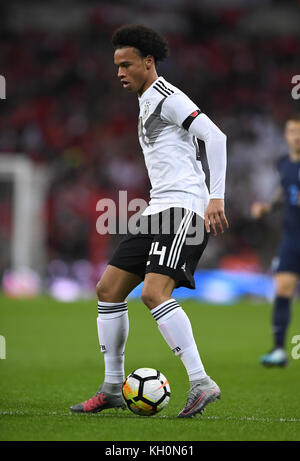 Leroy sane (Germania). GES/ Fussball/ Freundschaftsspiel: Inghilterra - Germania, 10.11.2017 Calcio: Partita amichevole: Inghilterra vs Germania, Londra, 10 novembre 2017 |utilizzo in tutto il mondo Foto Stock