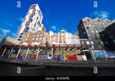 Regno Unito: Meteo in un luminoso mattino di autunno a Ipswich, Suffolk. Credito: Angela chalmers/alamy live news Foto Stock