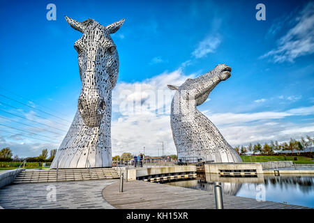 Il Kelpies a Falkirk vicino a Edimburgo in Scozia Foto Stock