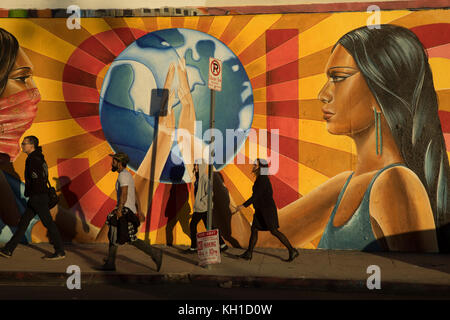 Il murale sulla prima strada, Boyle Heights, il giorno dei morti la celebrazione, Boyle Heights, Los Angeles, California, Stati Uniti d'America Foto Stock