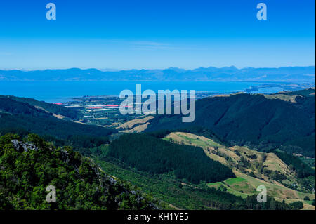 Vista sulla valle lussureggiante di kahurangi national park, Isola del Sud, Nuova Zelanda Foto Stock