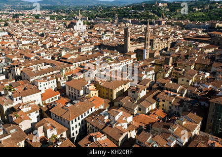 Un' antenna vista panoramica di Firenze dalla cima del Campanile - Firenze, Toscana, Italia Foto Stock