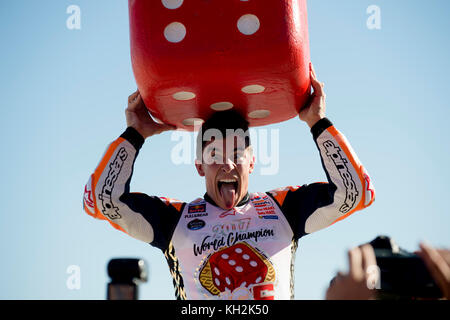 Valencia, Spagna. 12 novembre 2017. #93 Marc Marquez (spagnolo) Repsol Honda Team Honda campione del mondo di MotoGP durante la giornata di gara del Gran Premio Motul de la Comunitat Valenciana, circuito di Ricardo Tormo, Valencia, Spagna. Sabato 12 novembre 2017. Crediti: Gtres Información más Comuniación on line, S.L./Alamy Live News Foto Stock