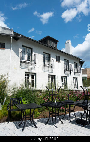 Il recentemente rinnovato e restaurato storico edificio principale dell'ex Guild Inn, ora un matrimonio, sale per riunioni e banchetti complesso in Toronto Ontario Canada Foto Stock