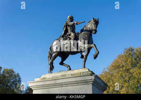 Statua equestre di re Guglielmo III di Queen Square, Città Vecchia, Bristol, Inghilterra, Regno Unito Foto Stock