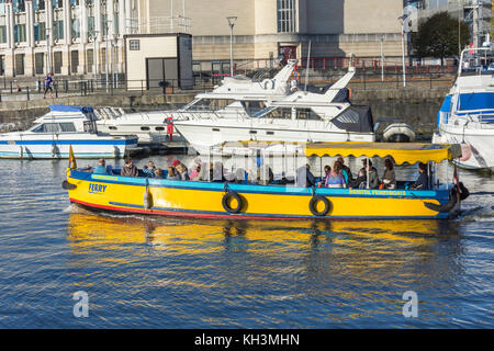Bristol traghetto, Floating Harbour, Harbourside, Bristol, Inghilterra, Regno Unito Foto Stock
