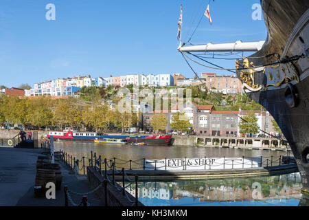 Vista verso la Clifton legno da Brunel SS Gran Bretagna, Great Western Dockyard, Spike Island, Bristol, Inghilterra, Regno Unito Foto Stock